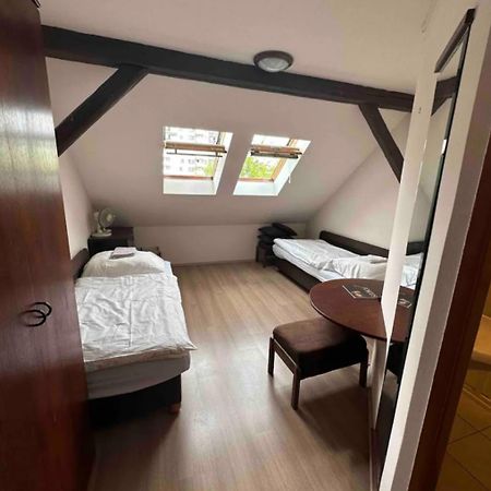 Private Apartment Near The Centre Bratislava Ngoại thất bức ảnh